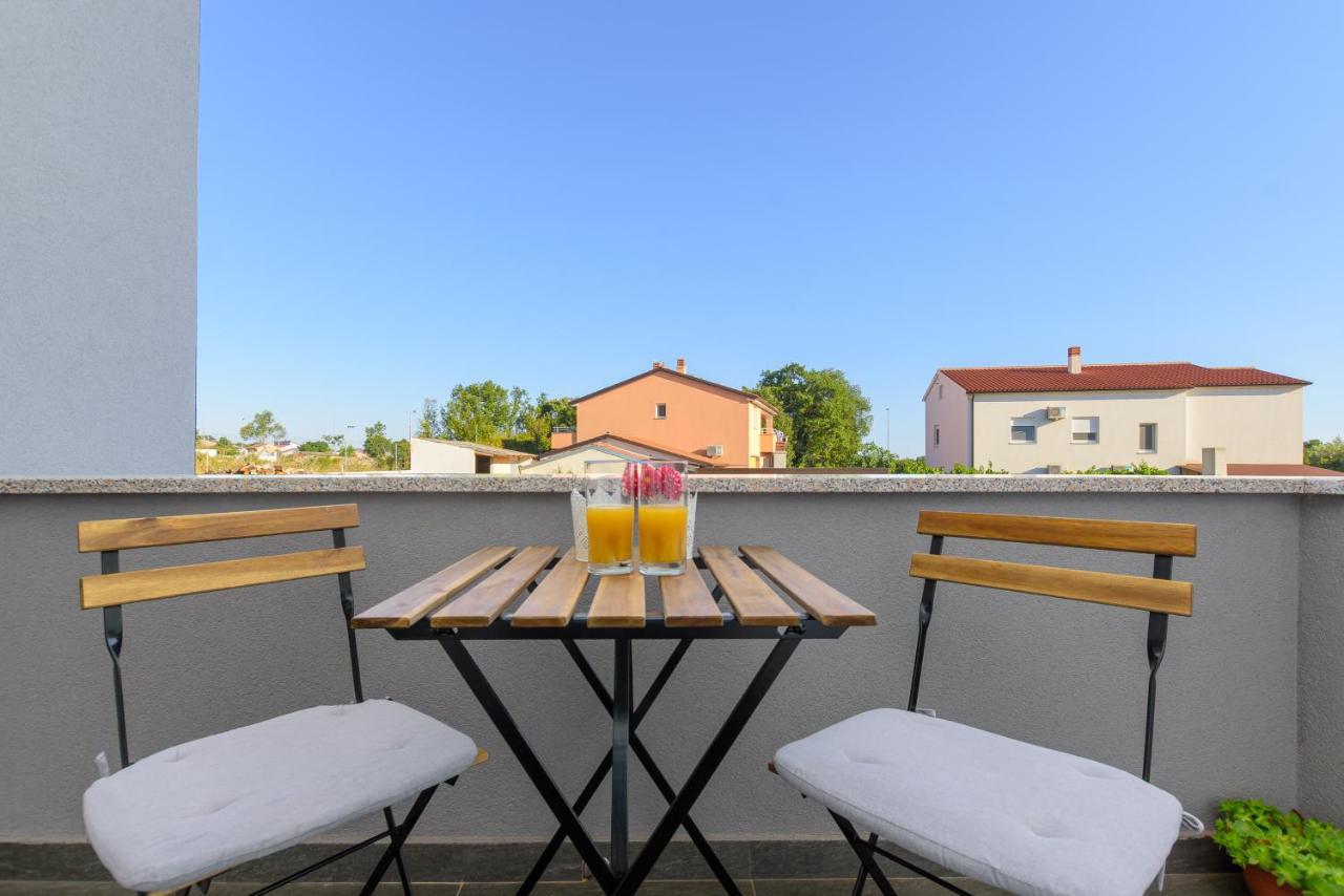 Apartmani Vita, Liznjan - Apartman 2 المظهر الخارجي الصورة